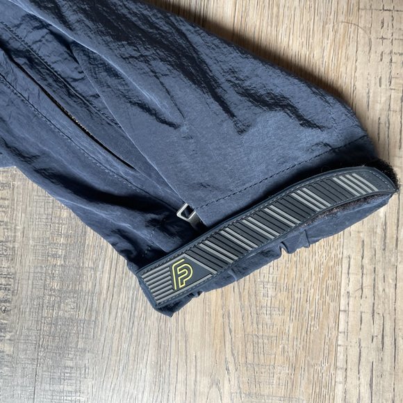 Filling Pieces joggers (size M) - Picture 9 of 16